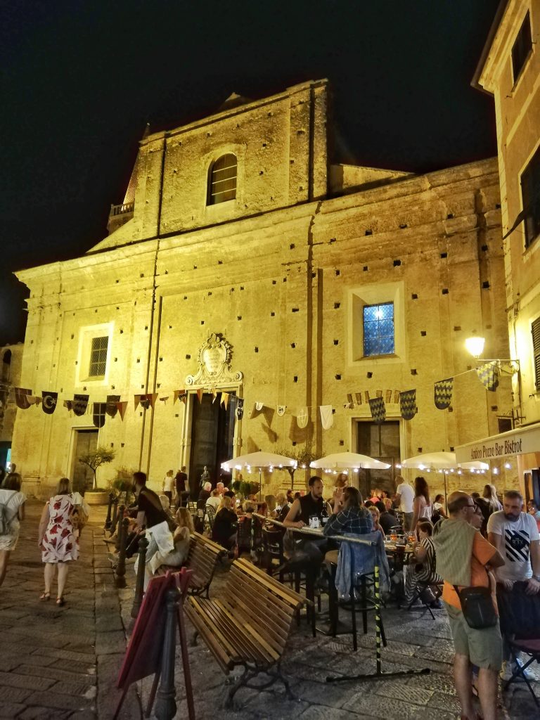 Finalborgo - Chiesa di S. BIagio