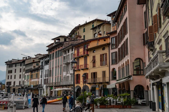 Lovere piazza